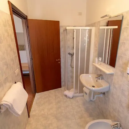 Hotel Del Boschetto 2*